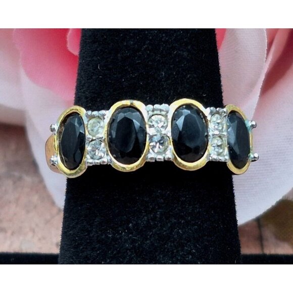 Gold Tone & Black & Clear Crystal Fashion Cocktail Ring Size 8.5 Band Style - Picture 5 of 7